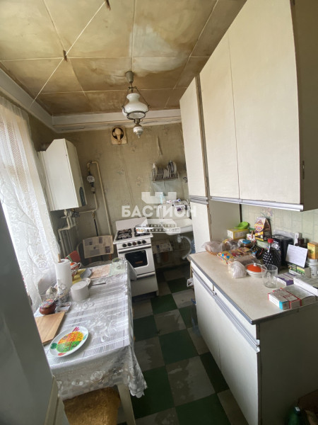 Фото 3-х комнатная квартира, квартал 50-летия Октября, 14 ID:2099797