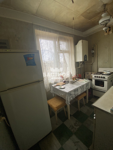 Фото 3-х комнатная квартира, квартал 50-летия Октября, 14 ID:2099797
