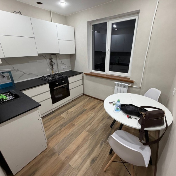 Фото Продам 1к кв. Дзержинского 13