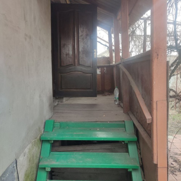Фото Продам дом в центре Станицы Луганской, площадью 66 кв.м
