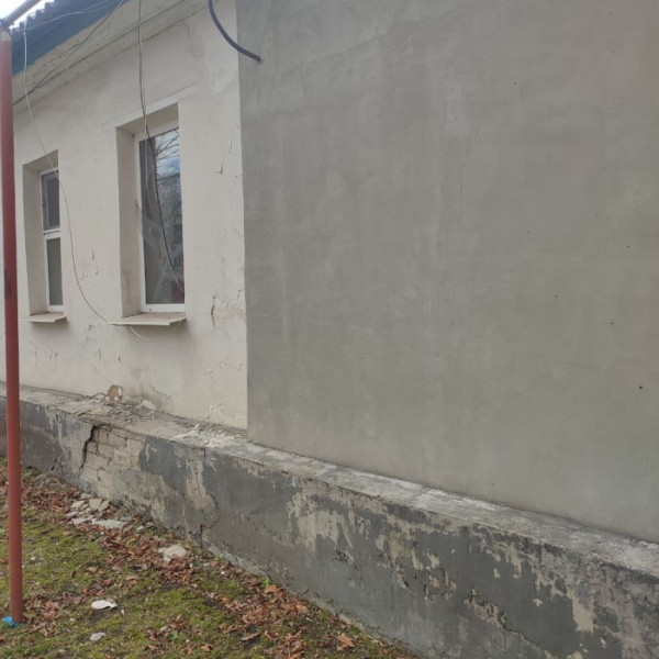 Продам дом в центре Станицы Луганской, площадью 66 кв.м