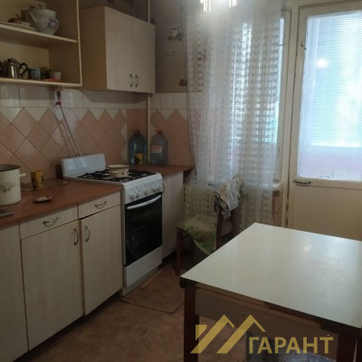 2-к чешка по ул. Гмыри г.Алчевск#1278