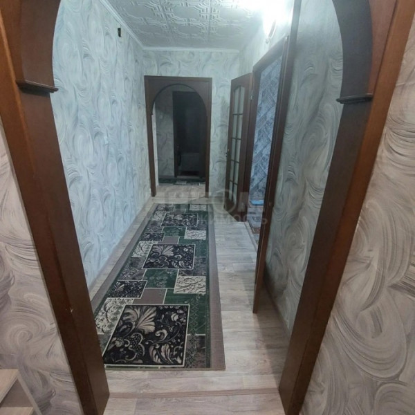Фото Продам 3-х комн квартиру в г Луганск кв Заречный