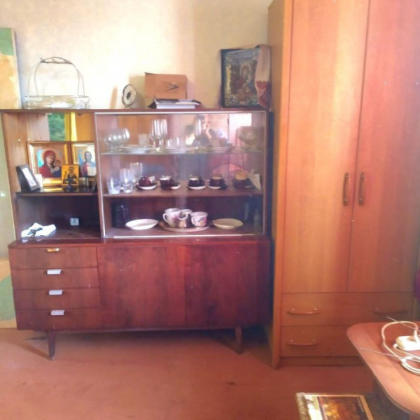 Фото Продам 1-к квартиру на кв. Щербакова