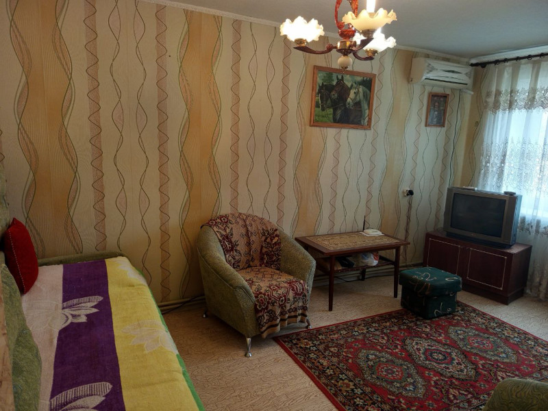 Сдается 1 комнатная квартира, кв. 50 лет Октября