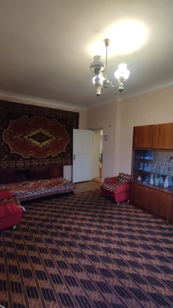 Фото №608, Продаётся 3-х комн. квартира по ул. Московской, район университета
