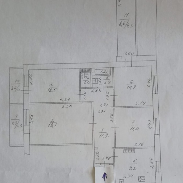 Фото Продам 4-х комн квартиру в городе Луганск 1-й Микрорайон