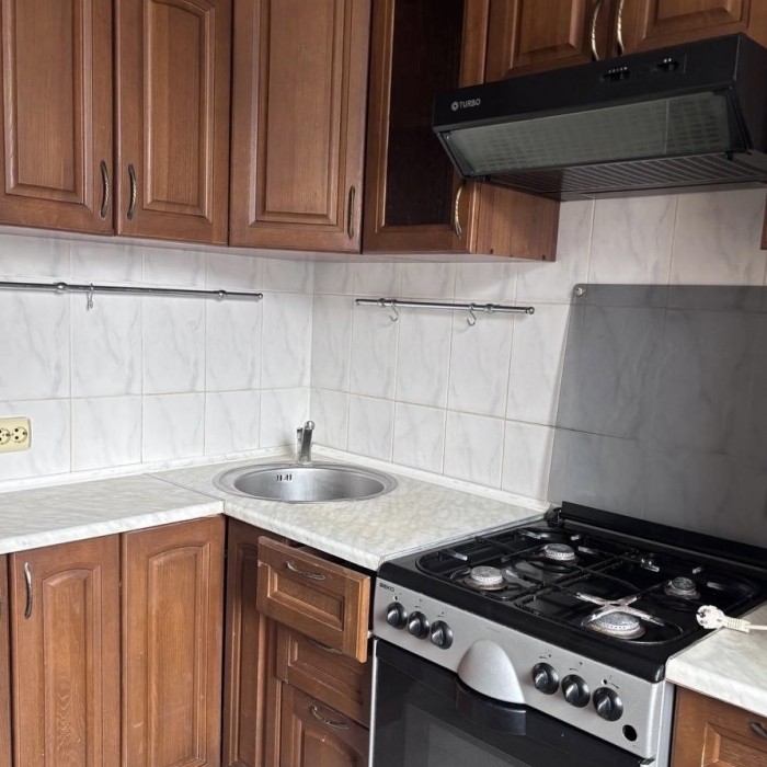 Фото Продам 2к квартиру по ул. Осипенко,5/9эт