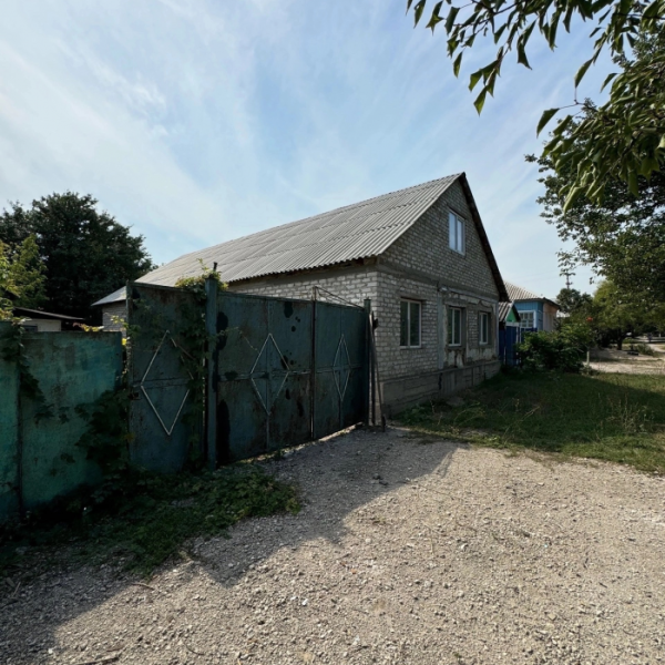 Продам дом пос. Александровск