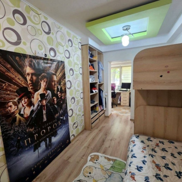 Фото Продам 4к кв. Гагарина с А.О.