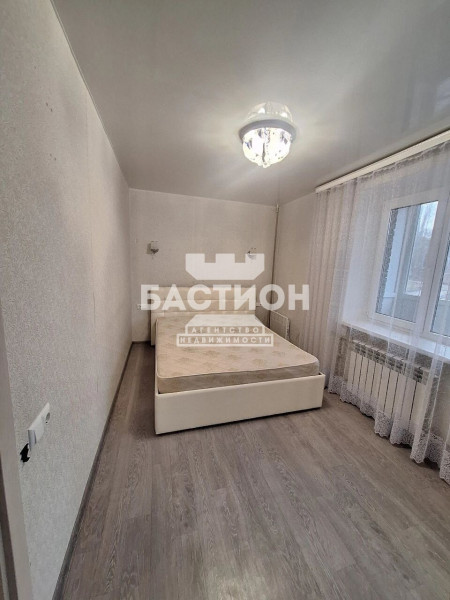 Фото 3-х комнатная квартира, квартал 50 лет Октября, 31, ID:1997470