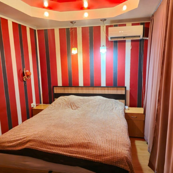 Продам трёхкомнатную квартиру, кв. Гаевого