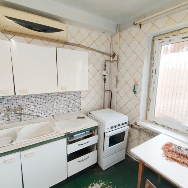 Фото Продам 2- х комнатную квартиру на кв. 30 лет победы.