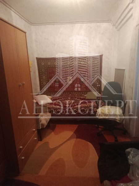 Фото Квартира г. Стаханов (ул. К. Либкнехта, дом 71)