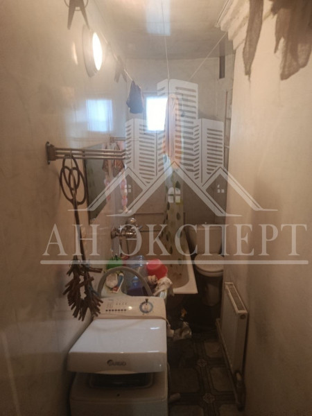 Фото Квартира г. Стаханов (ул. К. Либкнехта, дом 71)