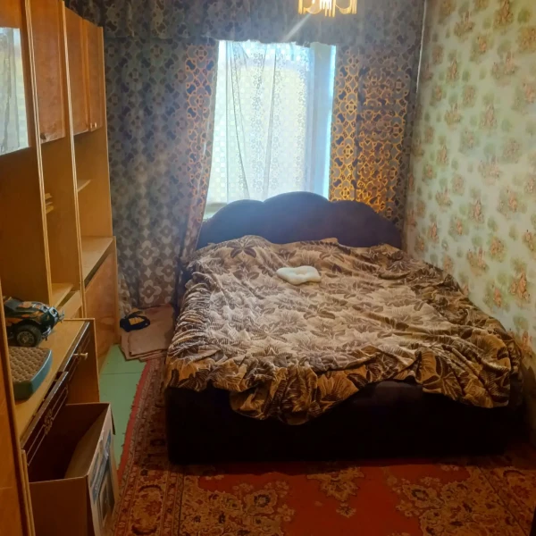 Фото Продаётся 4-комнатная квартира в городе Брянка, Микро 4, д. 38.