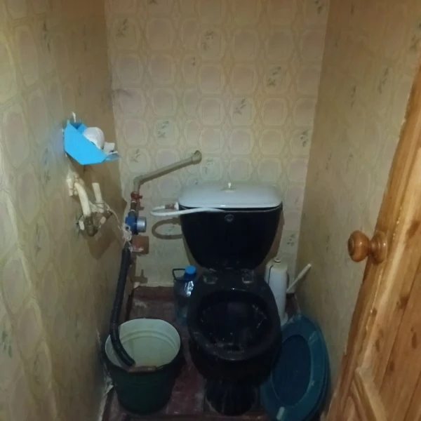 Фото Продаётся 4-комнатная квартира в городе Брянка, Микро 4, д. 38.