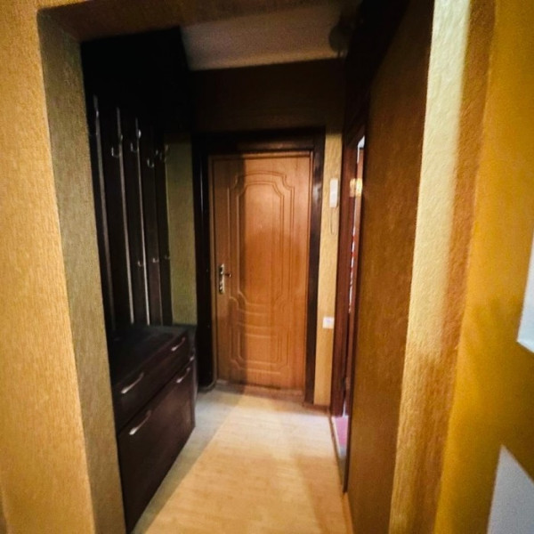 Фото Продам 3-х комн квартиру в городе Луганск 1-й Микрорайон