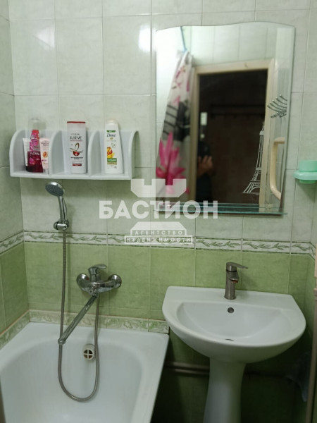 Фото 2-х комнатная квартира, ул. Гмыри 32, ID: 2155488