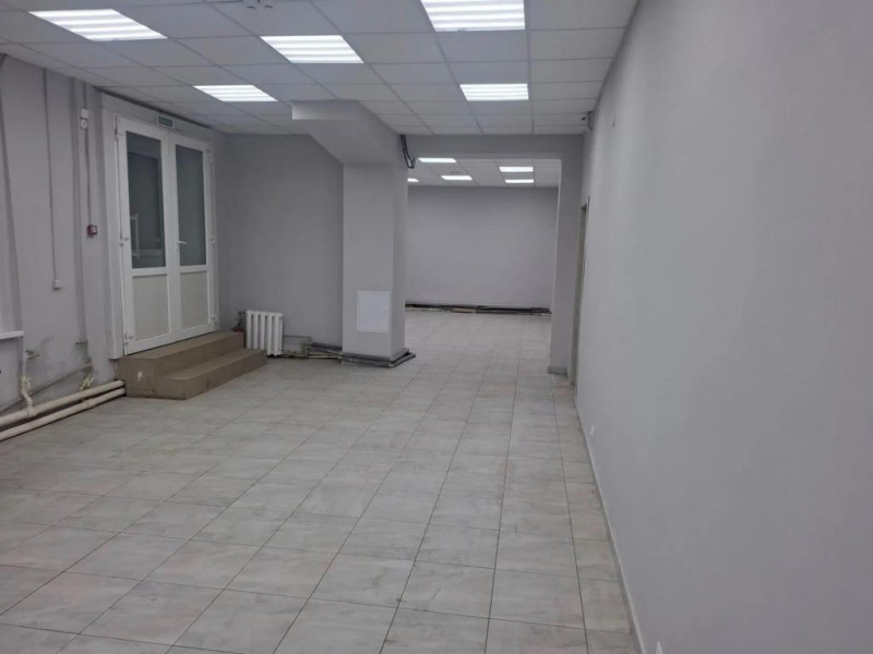 #2296, Коммерческий объект
