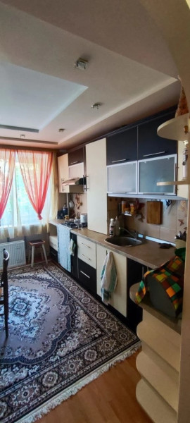 3-комнатная квартира г. Стаханов, пр. Ленина