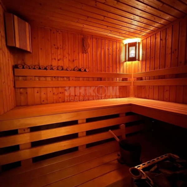 Фото Продам дом 418 м2 в г.Луганск районе Атриума