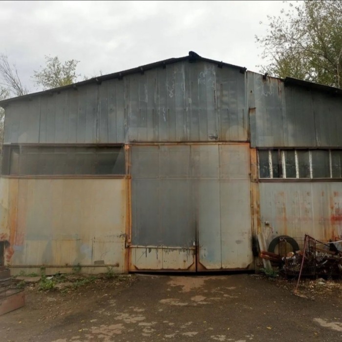 Фото Продам помещение 710 м2 в городе Луганск, район Ж/Д, улица Рудя