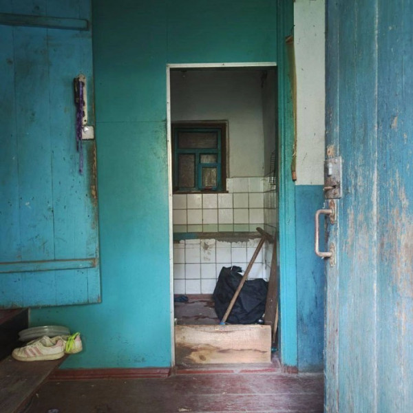 Фото Продам дом с земельным участком в Роскошном по ул. Интернациональной