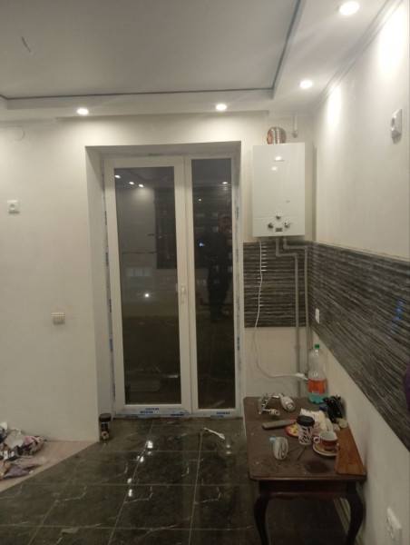 Фото Квартира г. Алчевск (ул. Ленина, район ТЦ)