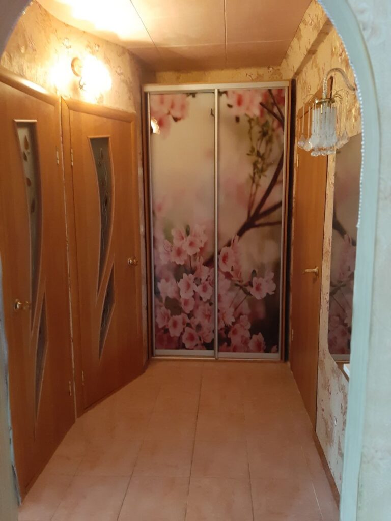 №746 Продаётся 2комн. кв-ра, ул. Ленина, р-н маг. ”Гетьман”