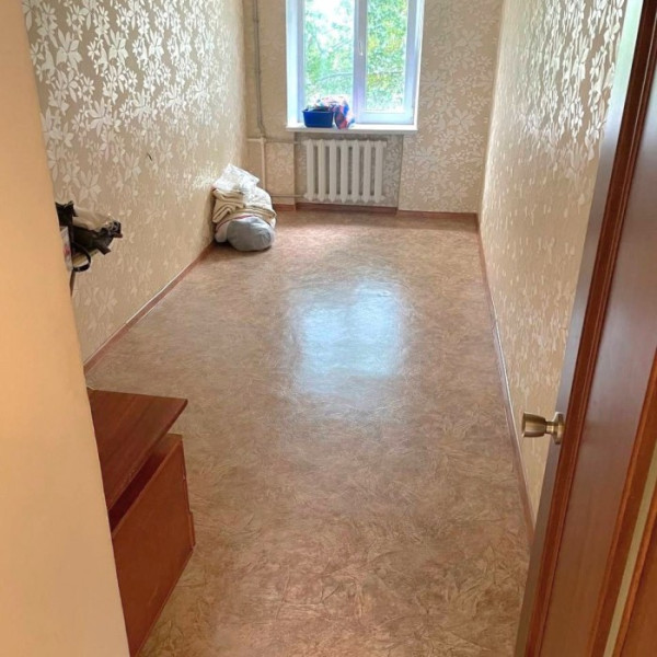 Фото Продам 2-ком квартиру на кв. Димитрова, г. Луганск.