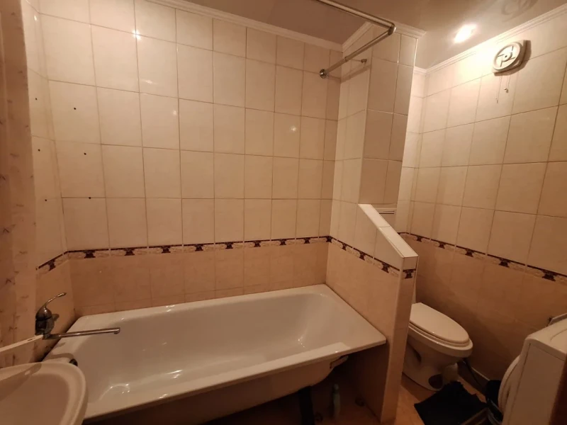 Фото Продаётся 2-комнатная квартира в городе Стаханов, ул. Н. Курченко, д. 15.