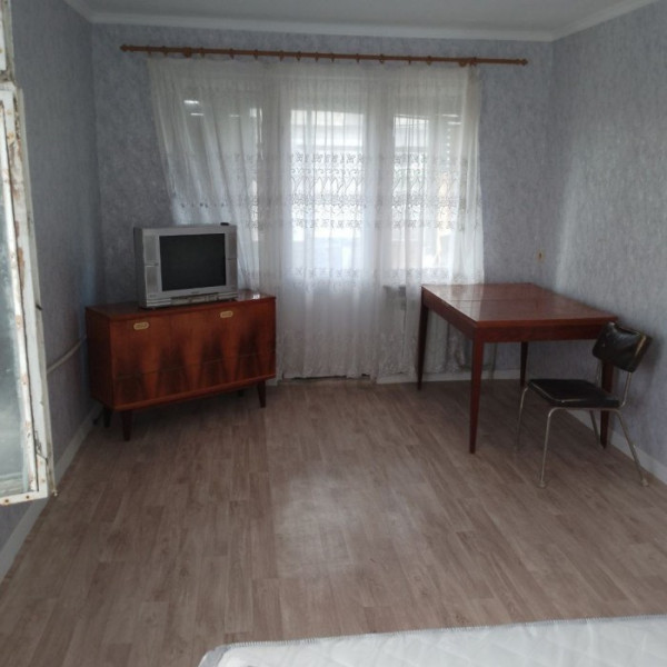 Продам 1-комнатную квартиру на кв. Шевченко