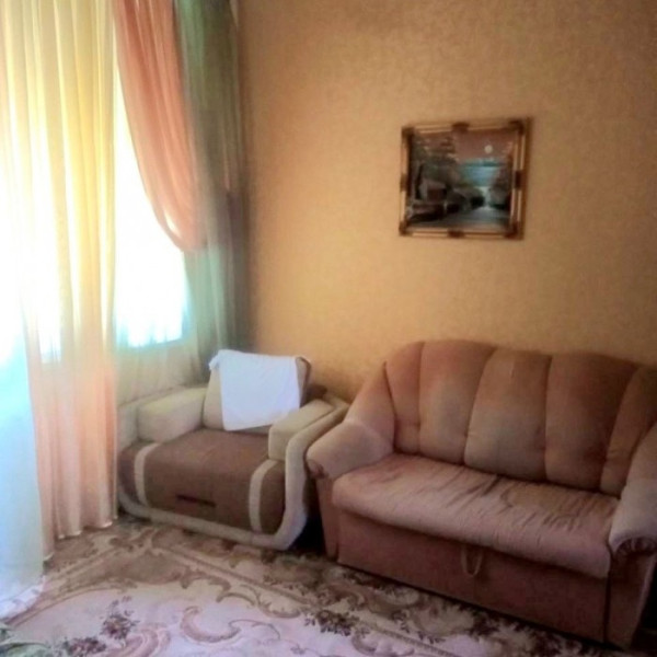 Фото Продам 4х комнатную квартиру, ВВАУШ, Сталинка