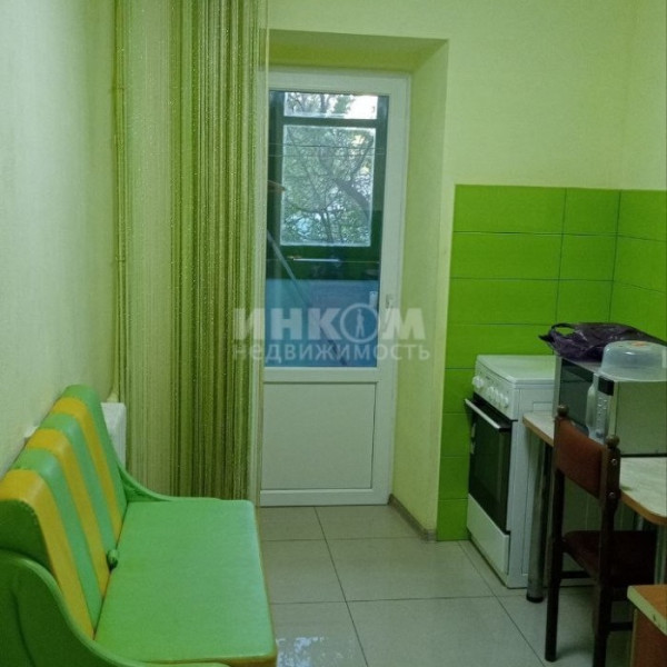 Продам 1-комн квартиру в г.Луганск кв. Ленинского Комсомола