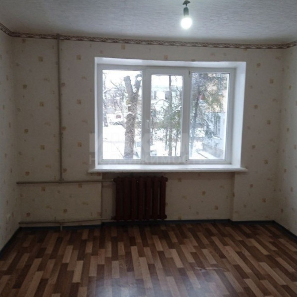 Продам квартиру 18 м2 в городе Луганск 26-й квартал