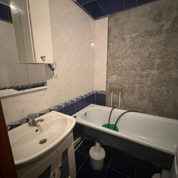 Фото Продается в г. Луганске на восточных кварталах