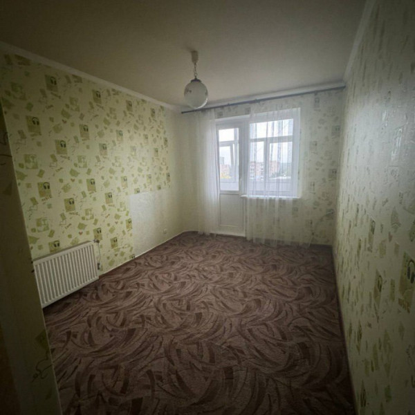 Фото Продается в г. Луганске на восточных кварталах