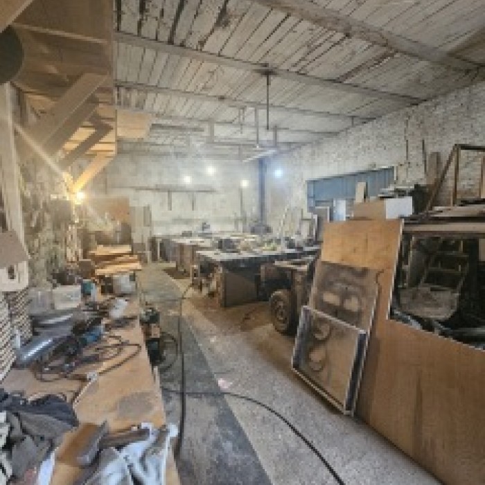 Фото Продам базу по Ул. Лутугинской