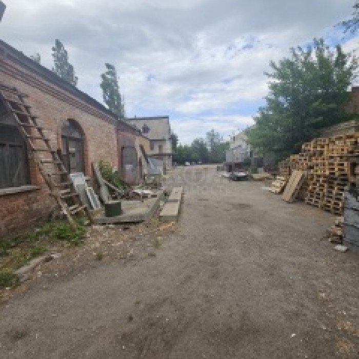 Фото Продам базу по Ул. Лутугинской