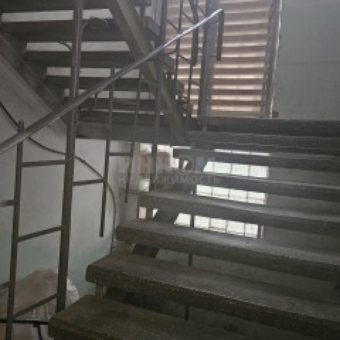 Фото Продам базу по Ул. Лутугинской