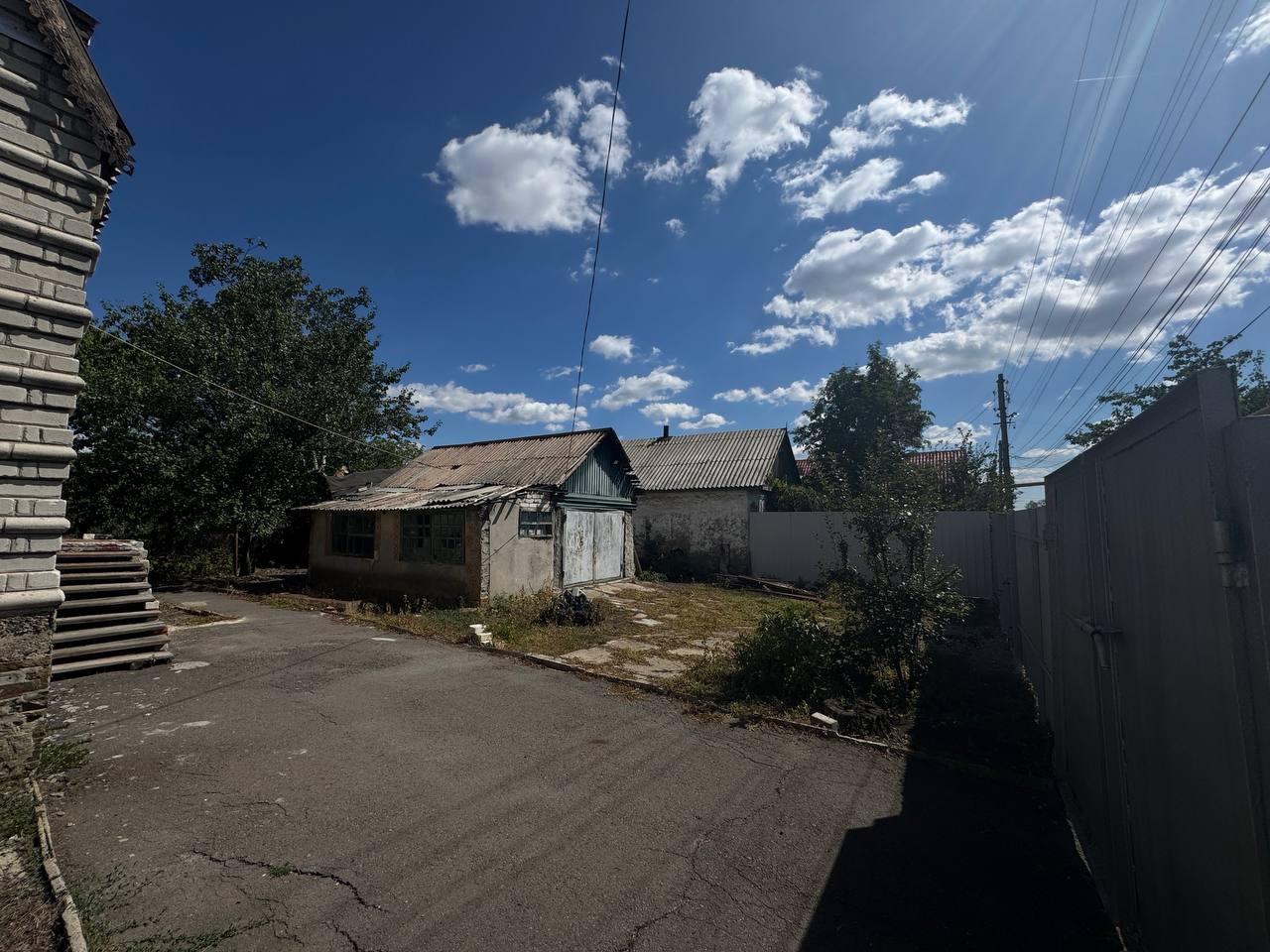 Фото Продаётся просторный двухэтажный дом в г. Ровеньки📍 Ул. Первомайская