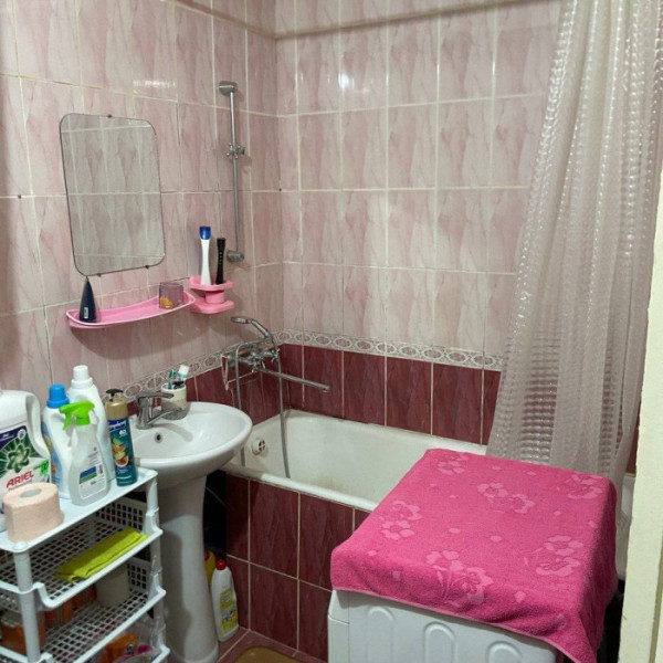 Фото Продам 2х комнатную квартиру ул. Геологическая