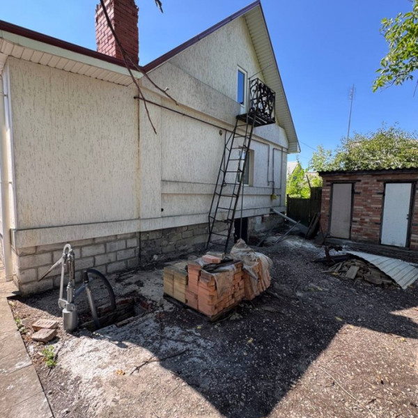 Фото Продам дом в Станице Луганской (с. Макарово) площадью 90 кв.м