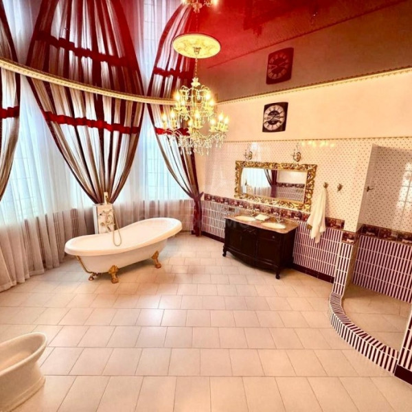 Фото Продам Дом 515м2 рн. ост. Конно Спортивная Школа