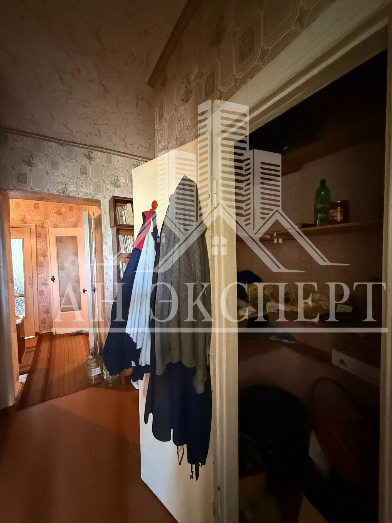 Фото Квартира г. Стаханов (ул. Дзержинского, 24)