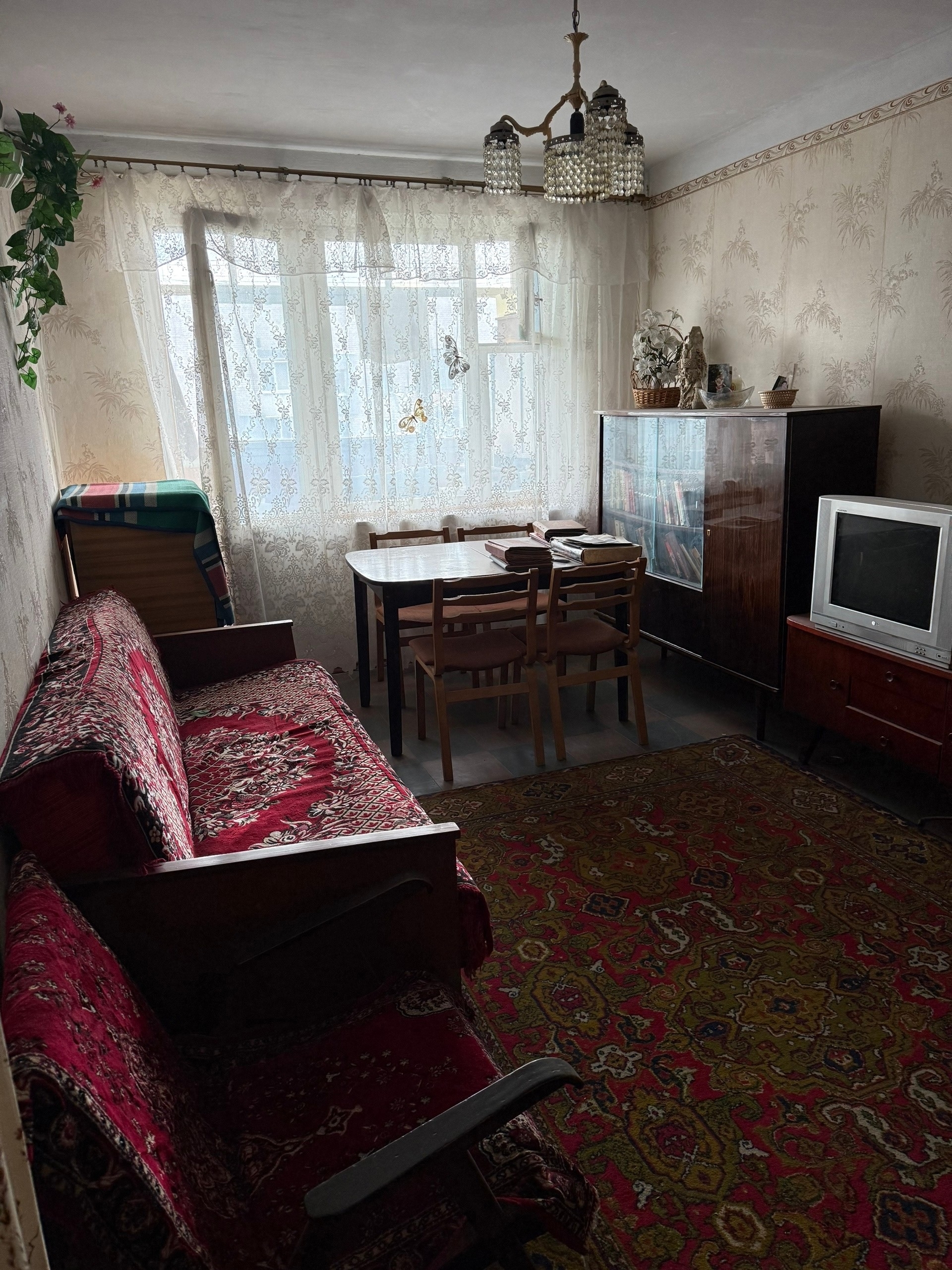 2-к квартира р-н Центра Занятости г. Алчевск