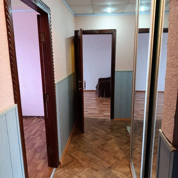 Фото № 7052 Продам 2х комн. квартиру в р-не Центра занятости