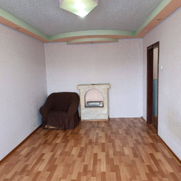 Фото № 7052 Продам 2х комн. квартиру в р-не Центра занятости