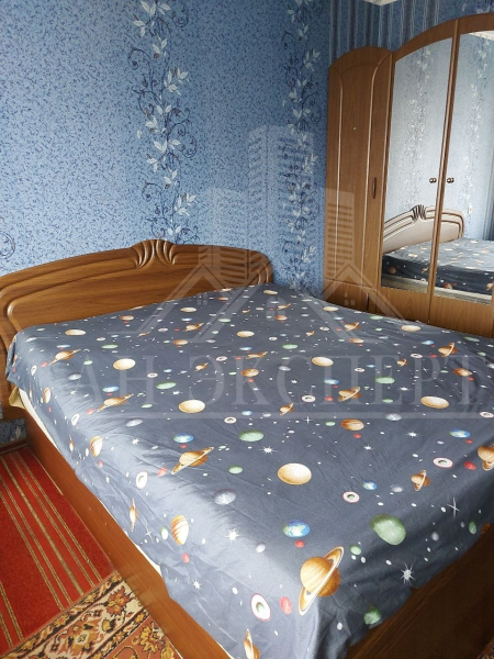 Сдам посуточно квартиру (г. Брянка, ул. Щетинина)